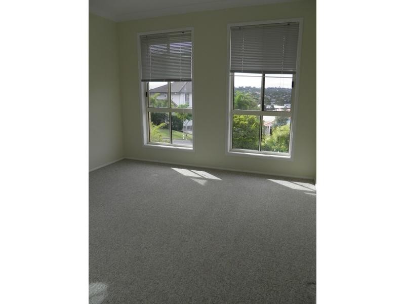 8 Belleview Place, Underwood QLD 4119