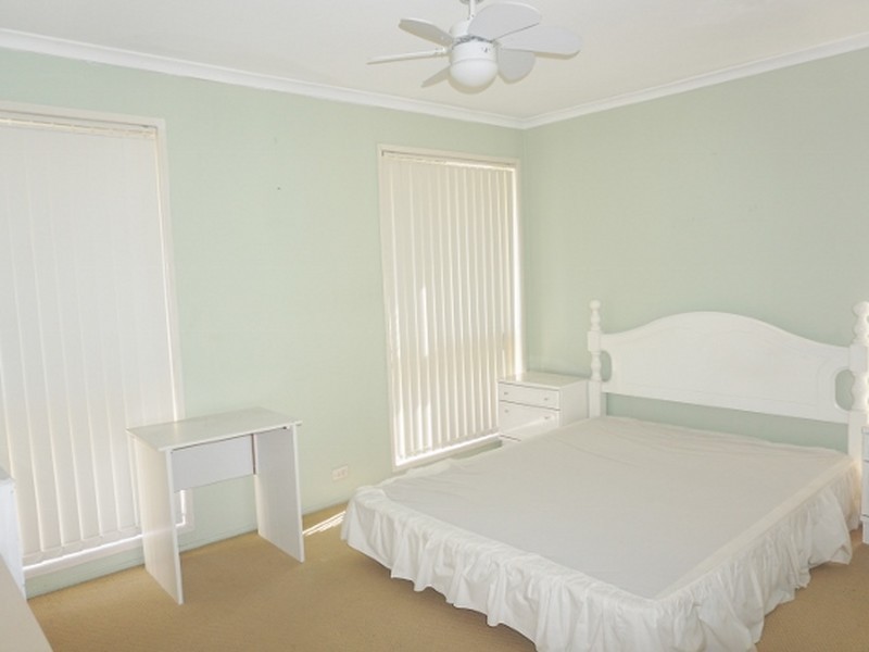22 Shortland Street, Springwood QLD 4127