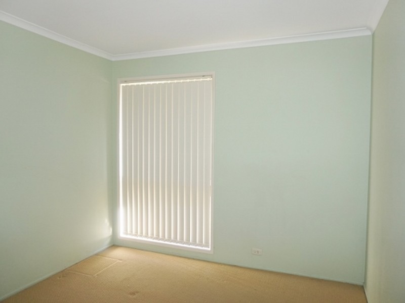 22 Shortland Street, Springwood QLD 4127