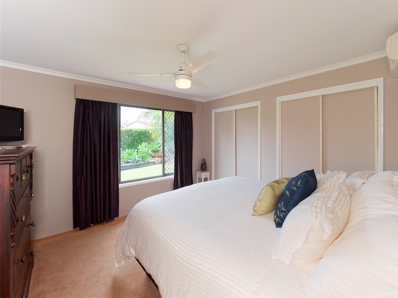 22 Willoughby Crescent, Springwood QLD 4127
