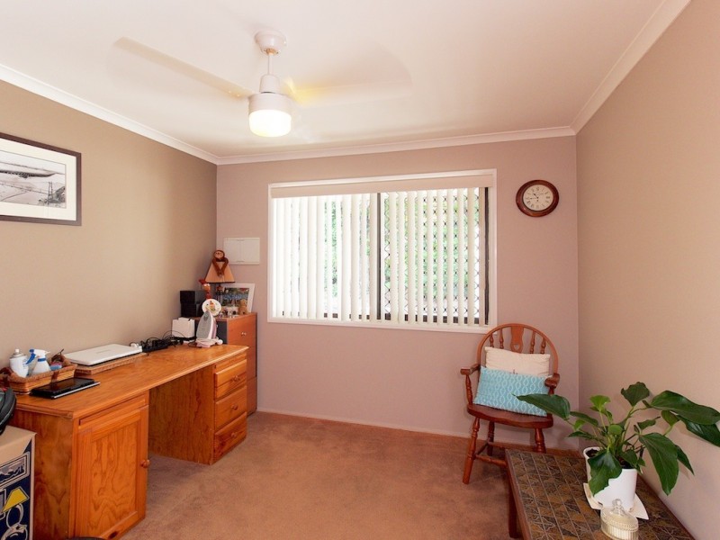 22 Willoughby Crescent, Springwood QLD 4127