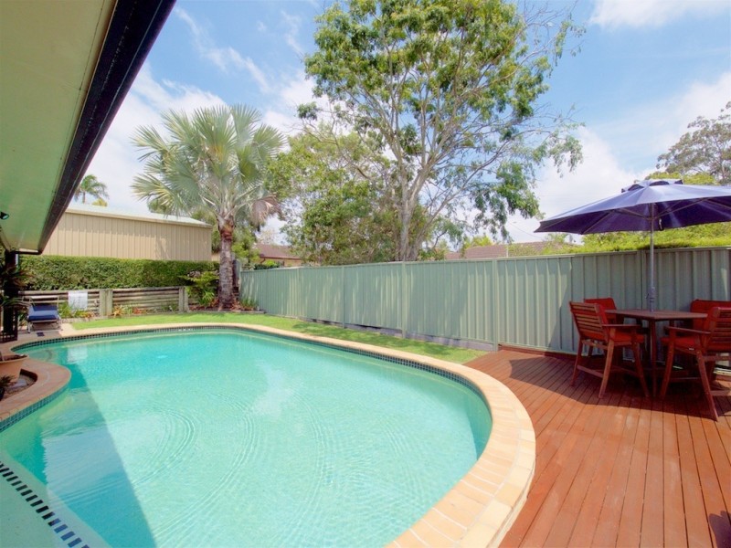 22 Willoughby Crescent, Springwood QLD 4127
