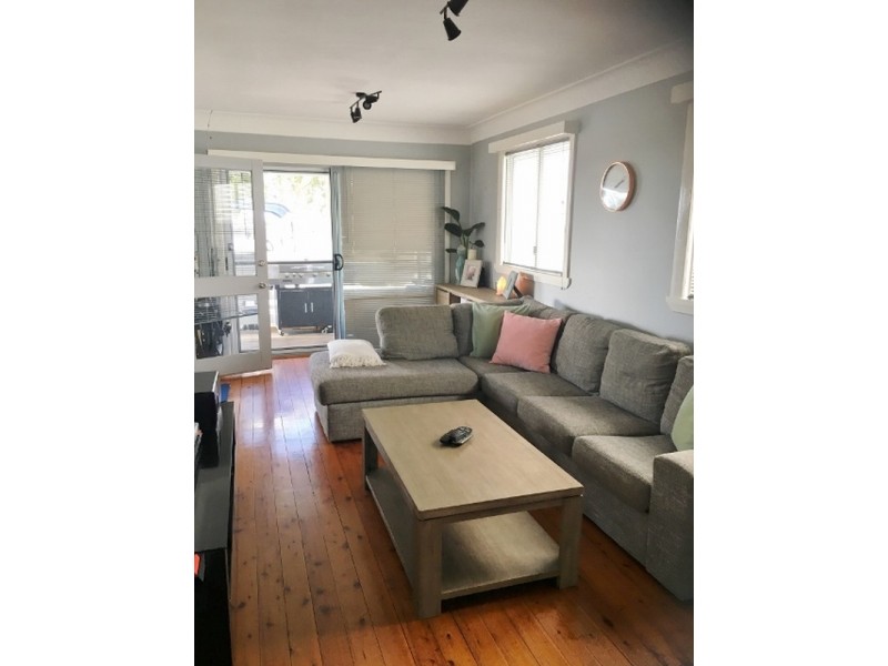 305 Upper Esplanade, Manly QLD 4179