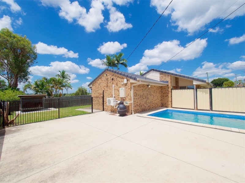 7 Parkroyal Crescent, Regents Park QLD 4118