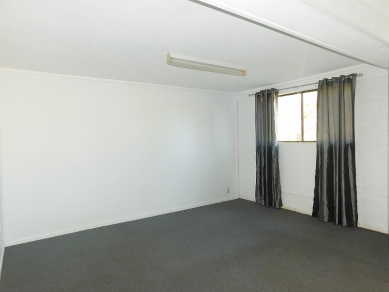 37 Lenore Crescent, Springwood QLD 4127