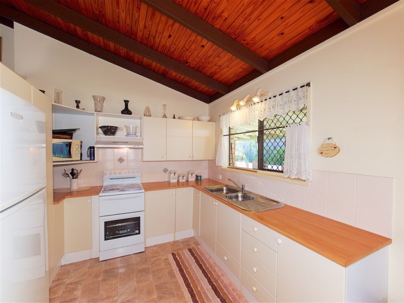 19 Ariel Avenue, Kingston QLD 4114