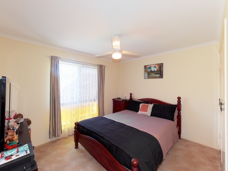 19 Ariel Avenue, Kingston QLD 4114