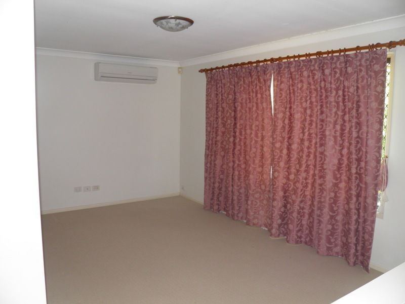 46 John Paul Drive, Daisy Hill QLD 4127