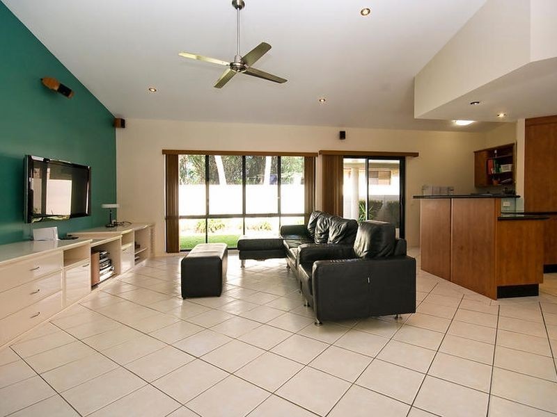 54 Highview Terrace, Daisy Hill QLD 4127