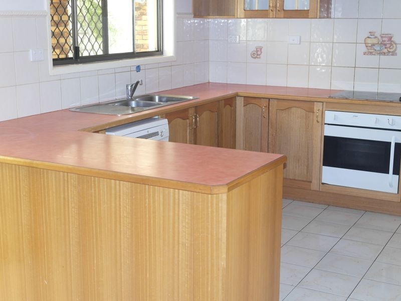 27 Brompton Street, Rochedale South QLD 4123