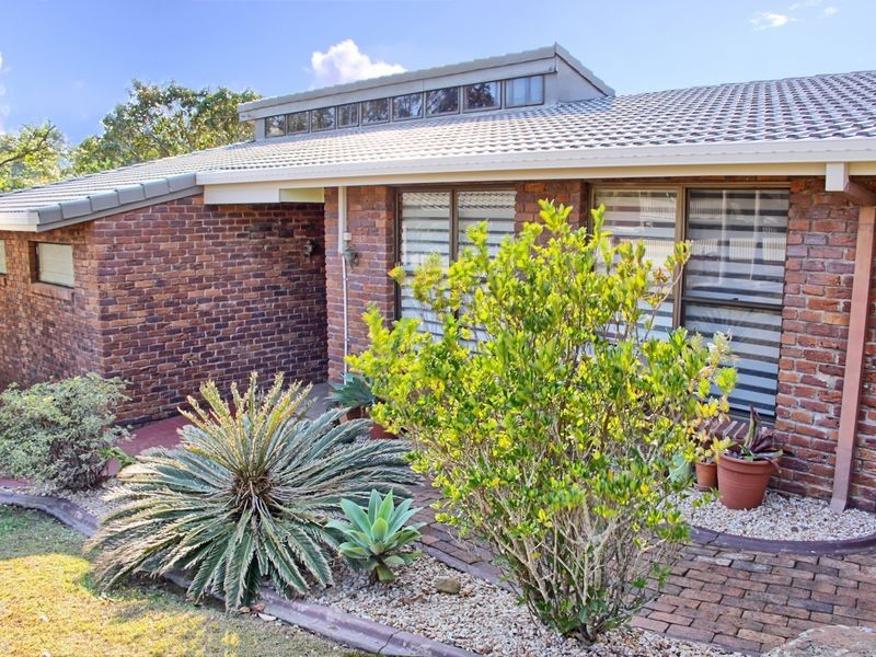 13 Hillside Drive, Daisy Hill QLD 4127