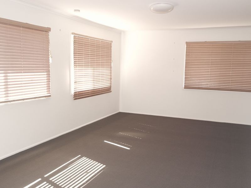 29 Murcot Street, Underwood QLD 4119