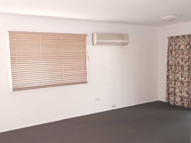 29 Murcot Street, Underwood QLD 4119