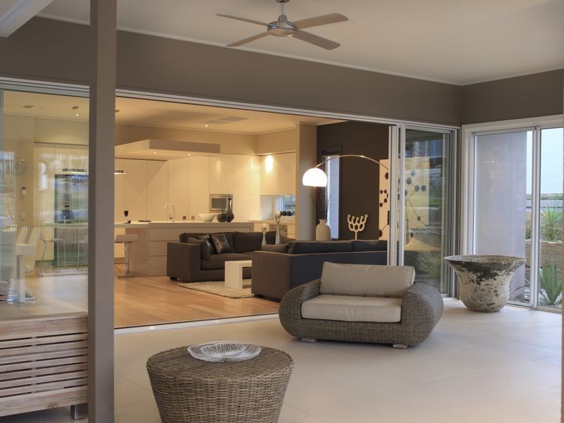 1 John Markwell Parade, Daisy Hill QLD 4127