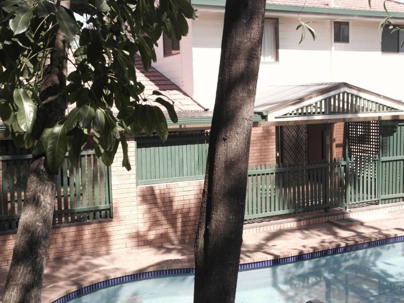 14 Jeanette Avenue, Springwood QLD 4127