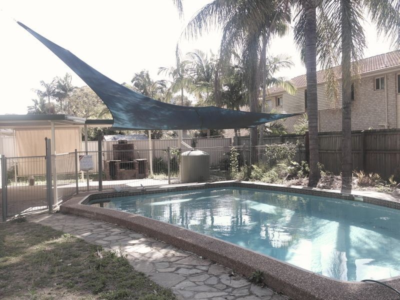 25 Wenlock Crescent, Springwood QLD 4127