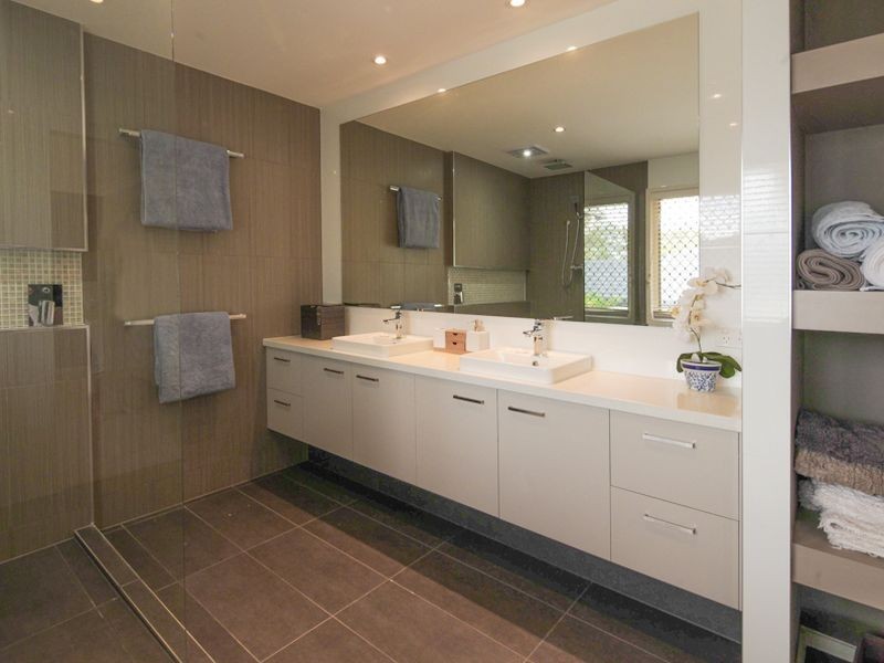 15 Stiller Drive, Kuraby QLD 4112