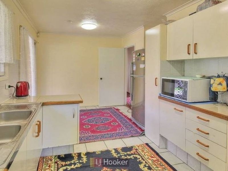 379 McCullough Street, Sunnybank QLD 4109