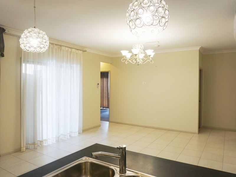 33 Algia Crescent, Underwood QLD 4119