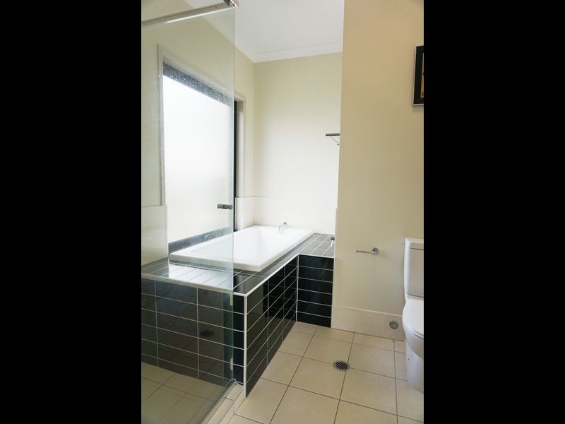 33 Algia Crescent, Underwood QLD 4119