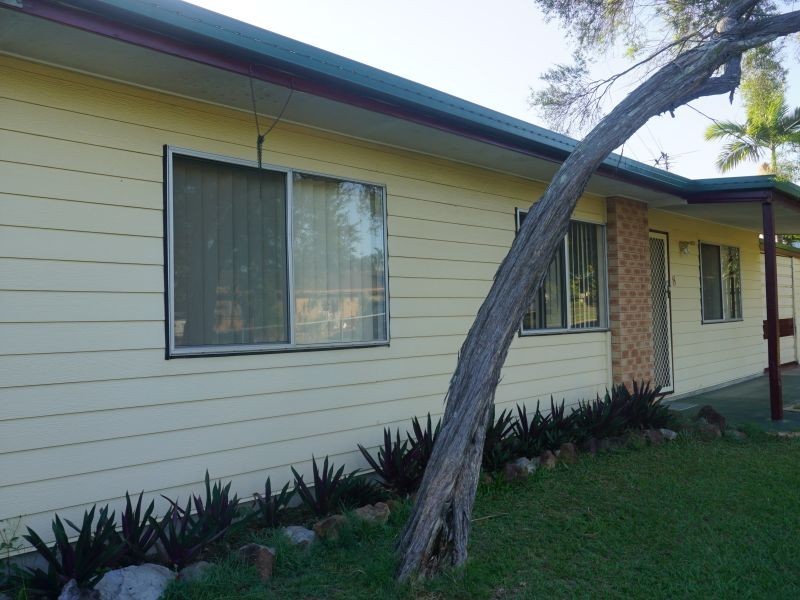 8 Whitcomb Street, Hillcrest QLD 4118