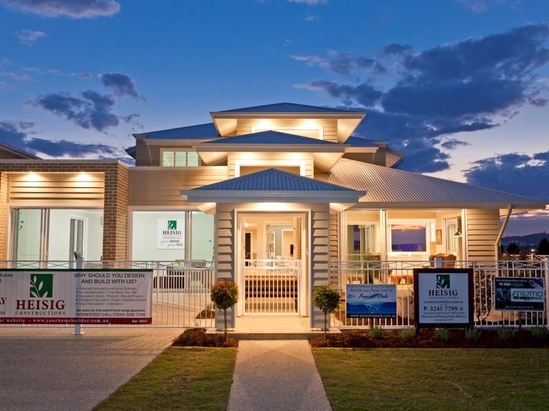 26 Francis Avenue, Rochedale QLD 4123