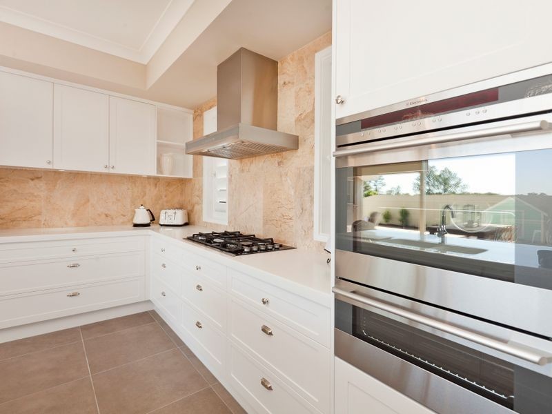 26 Francis Avenue, Rochedale QLD 4123