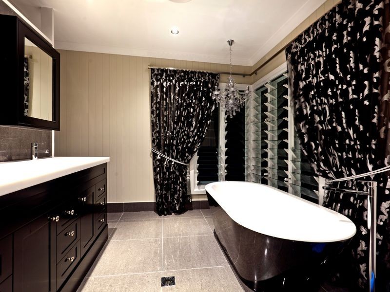 26 Francis Avenue, Rochedale QLD 4123