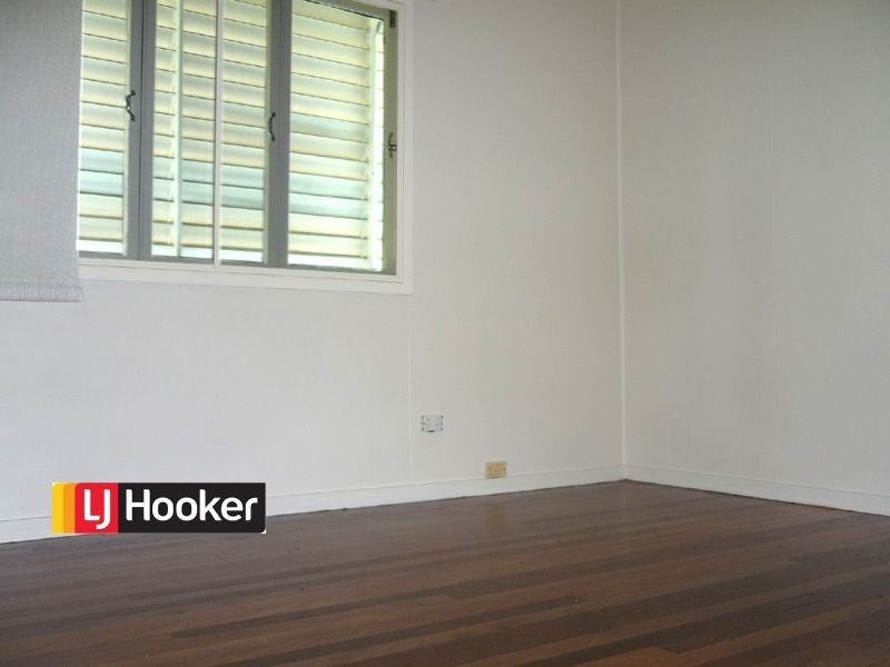 20 Edward Street, Woodridge QLD 4114