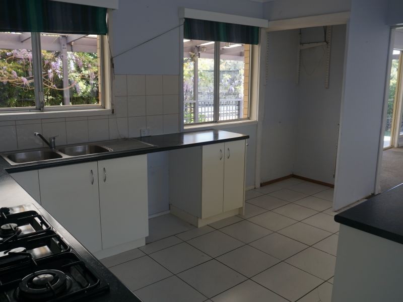 5 Sports Drive, Underwood QLD 4119