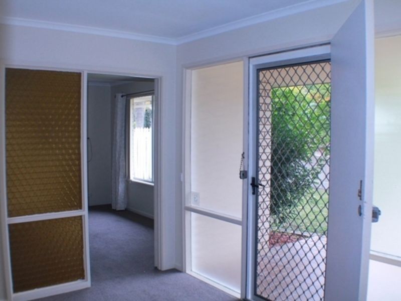 14 Donna Avenue, Springwood QLD 4127