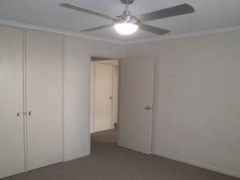 14 Donna Avenue, Springwood QLD 4127