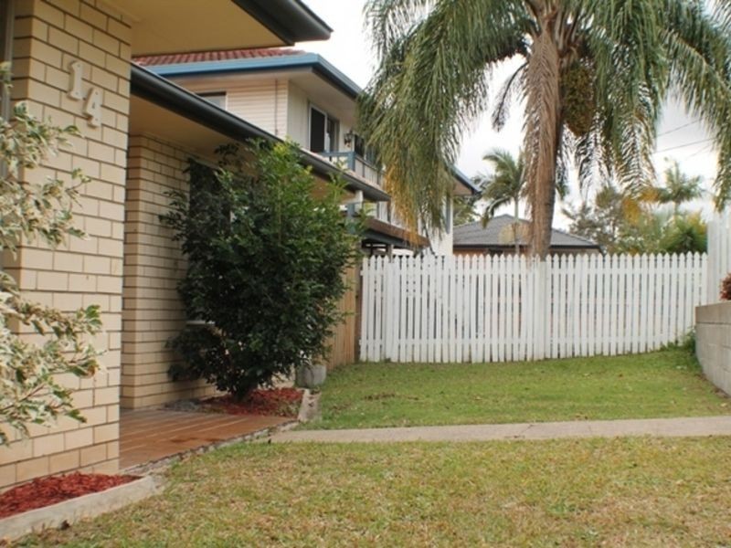 14 Donna Avenue, Springwood QLD 4127