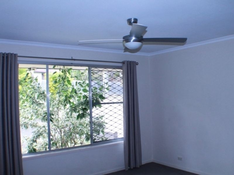 14 Donna Avenue, Springwood QLD 4127
