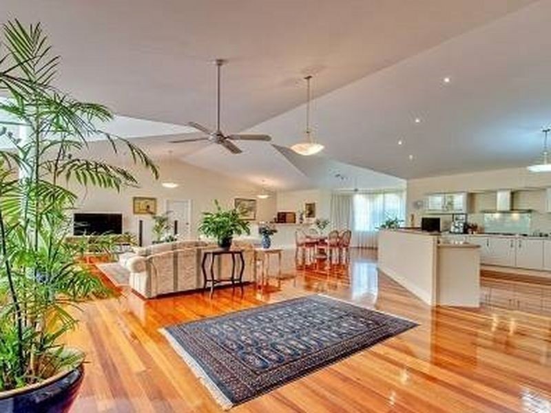 108 Dennis Road, Springwood QLD 4127