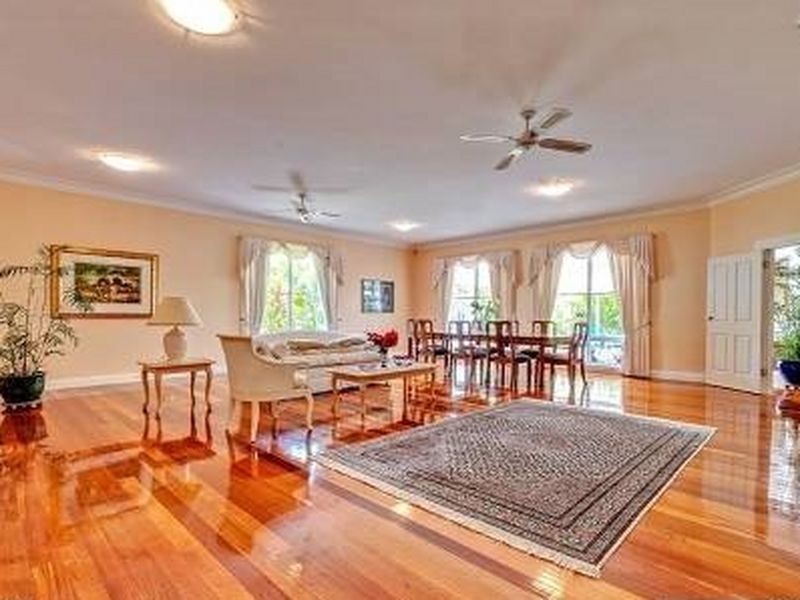 108 Dennis Road, Springwood QLD 4127