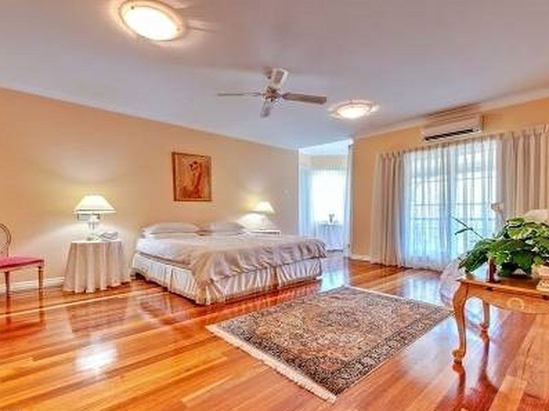 108 Dennis Road, Springwood QLD 4127