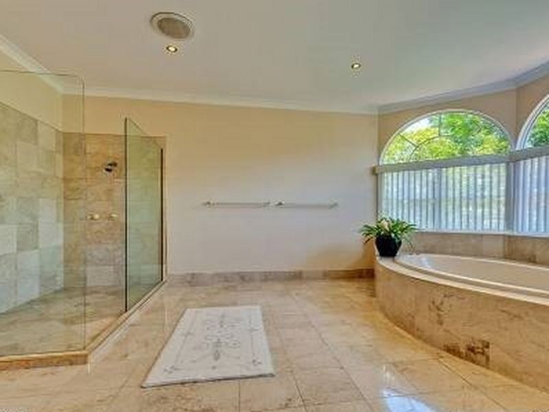 108 Dennis Road, Springwood QLD 4127