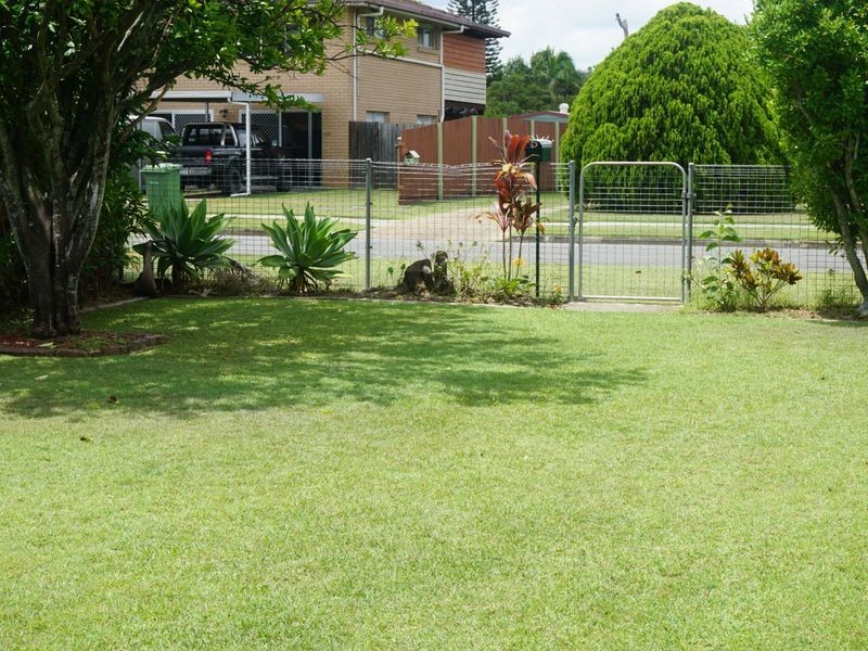 4 Simone Street, Boronia Heights QLD 4124