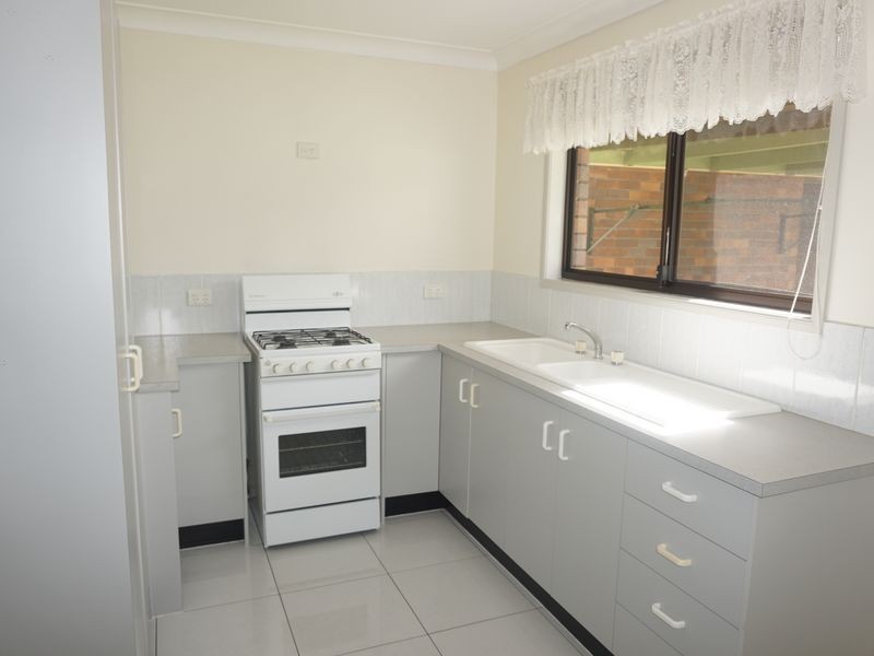 4 Simone Street, Boronia Heights QLD 4124