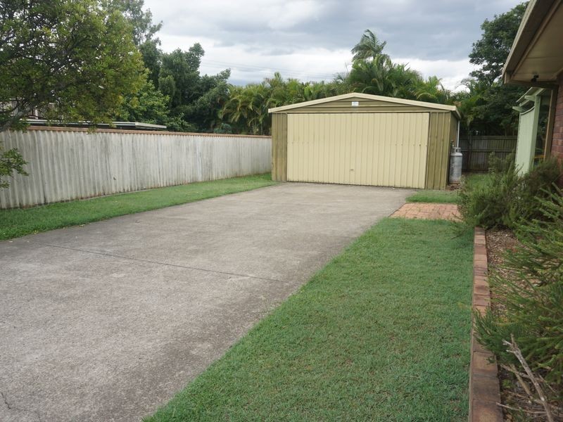 4 Simone Street, Boronia Heights QLD 4124