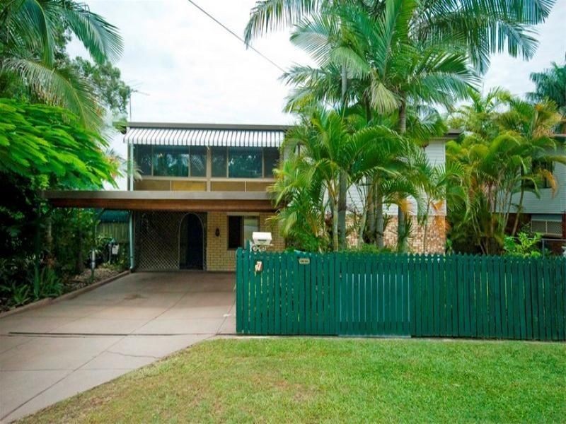 7 Robert Street, Loganlea QLD 4131