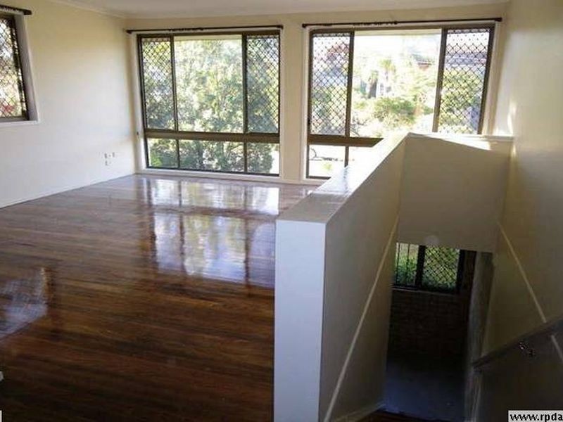45 Raelene Terrace, Springwood QLD 4127
