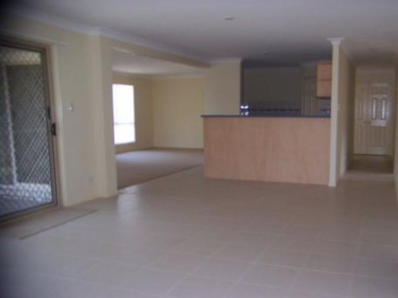 129 Herses Road, Eagleby QLD 4207