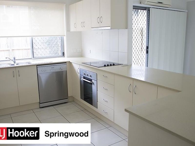 17/118 Station Road, Loganlea QLD 4131