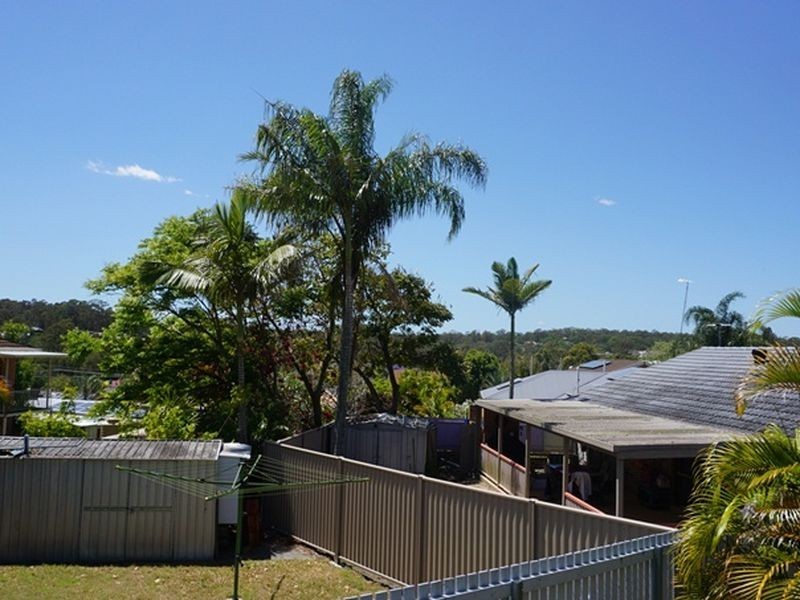 15 Knightsbridge Crescent, Rochedale South QLD 4123