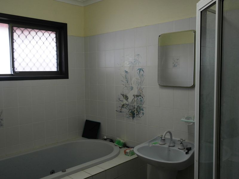 19 Belinda Crescent, Springwood QLD 4127