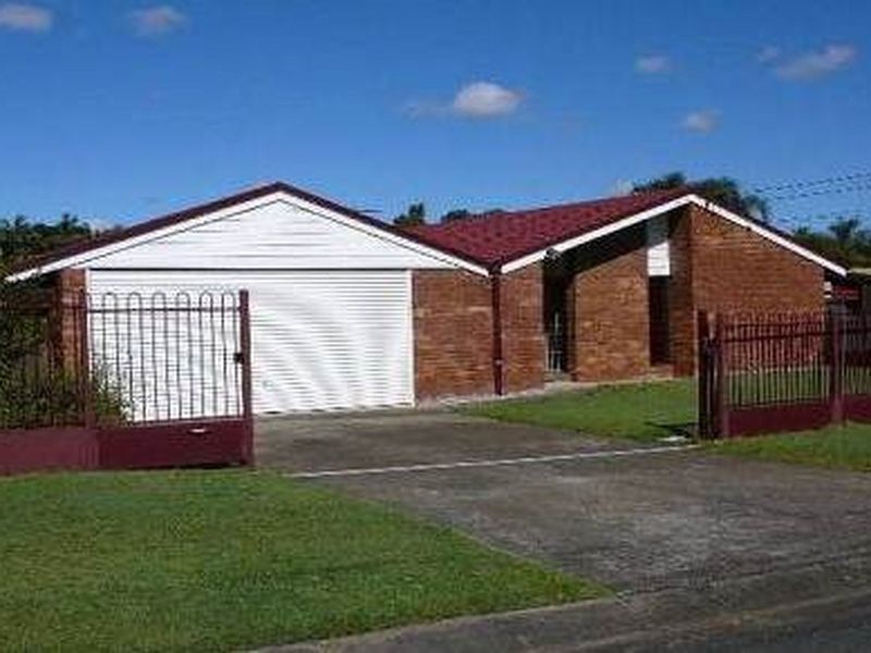 19 Belinda Crescent, Springwood QLD 4127