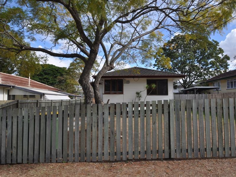 19 Mullen Street, Woodridge QLD 4114