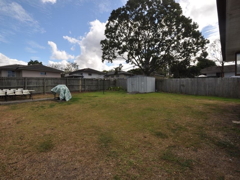 19 Mullen Street, Woodridge QLD 4114